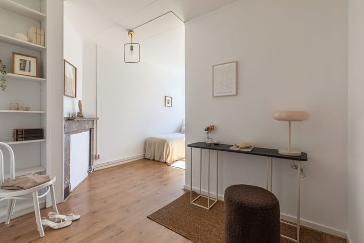 Photo 27 of Witte de Withstraat 140-2