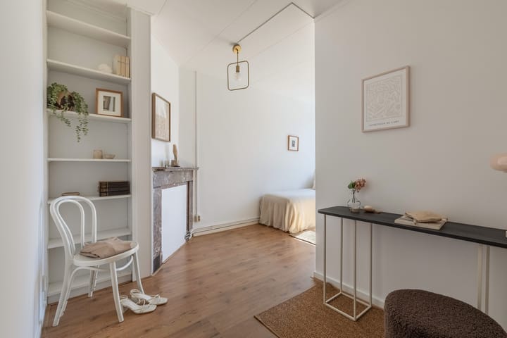 Photo 28 of Witte de Withstraat 140-2