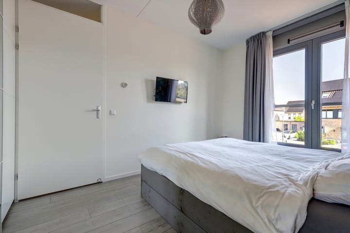 Photo 13 of Palesstraat 6