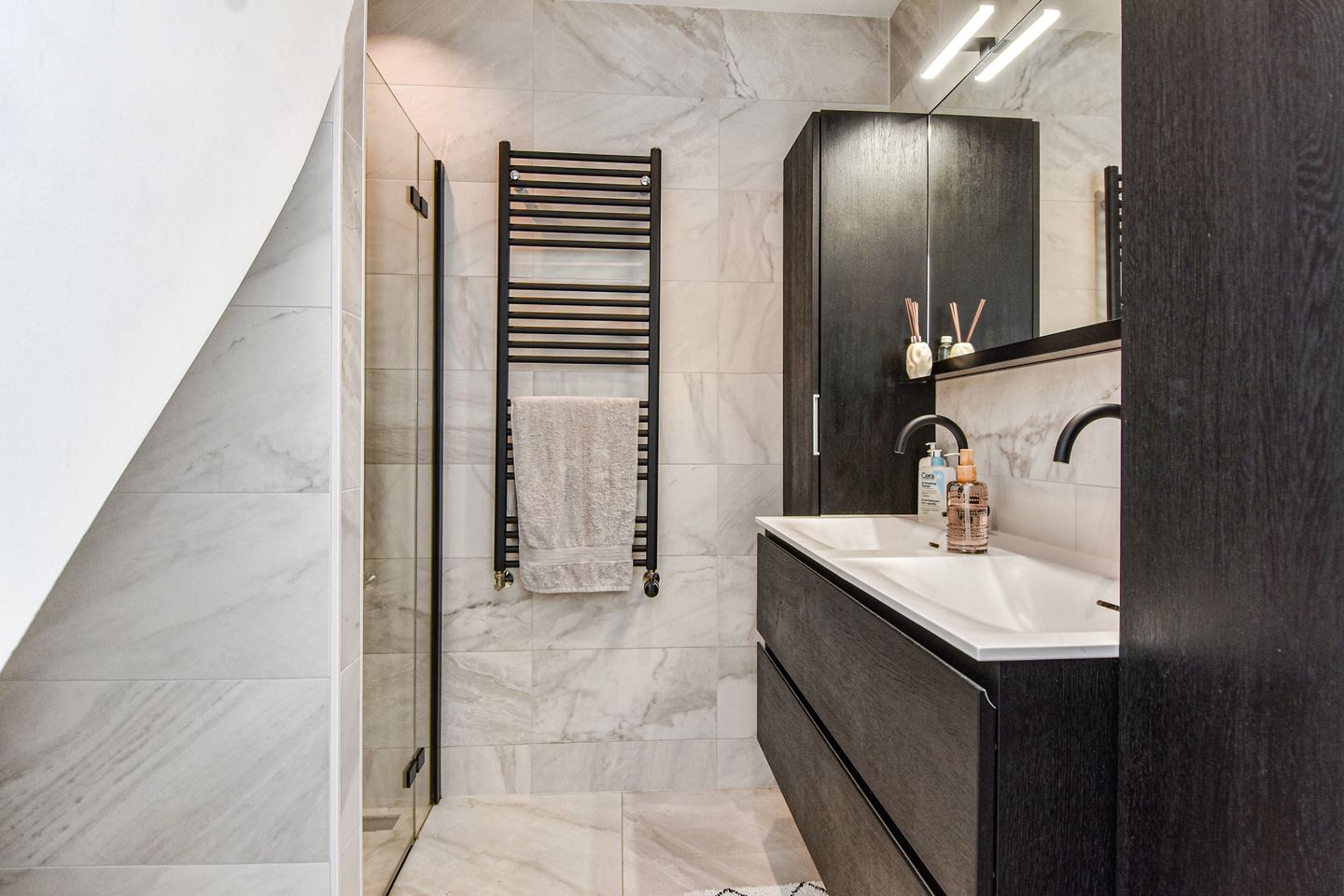 Photo 35 of Koningin Wilhelminalaan 192-A