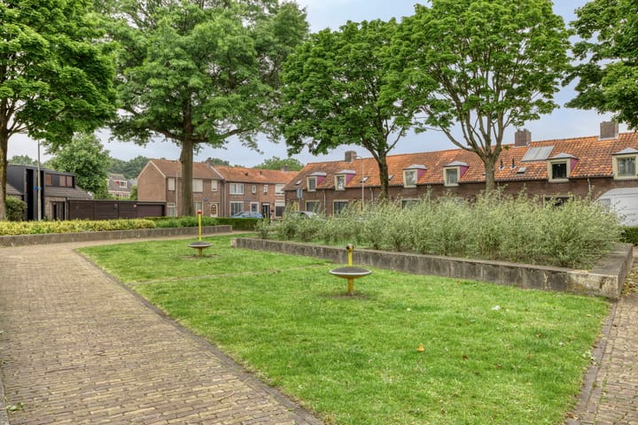 Photo 32 of Weverstraat 51