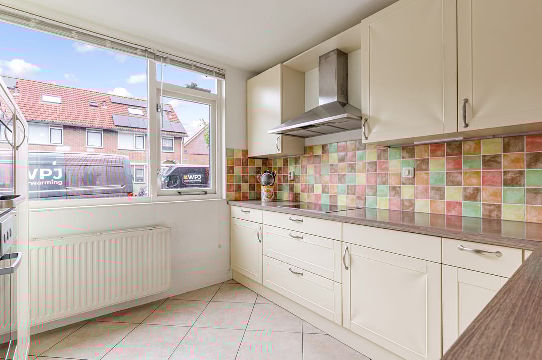 Photo 16 of Annie Bosstraat 21