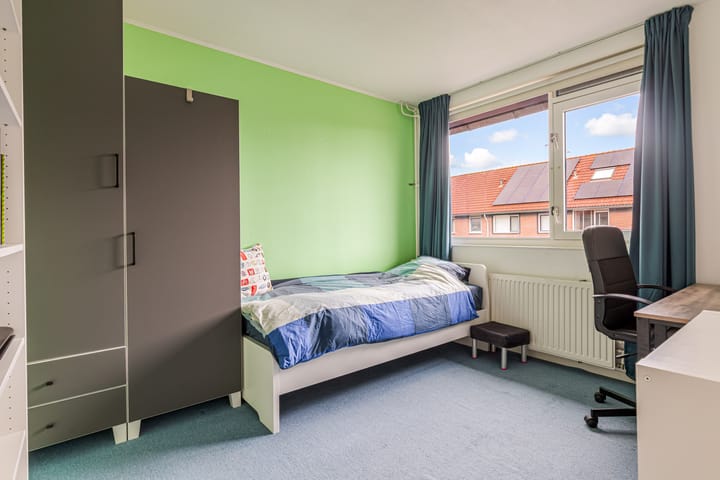 Photo 20 of Annie Bosstraat 21