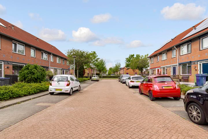 Photo 43 of Annie Bosstraat 21