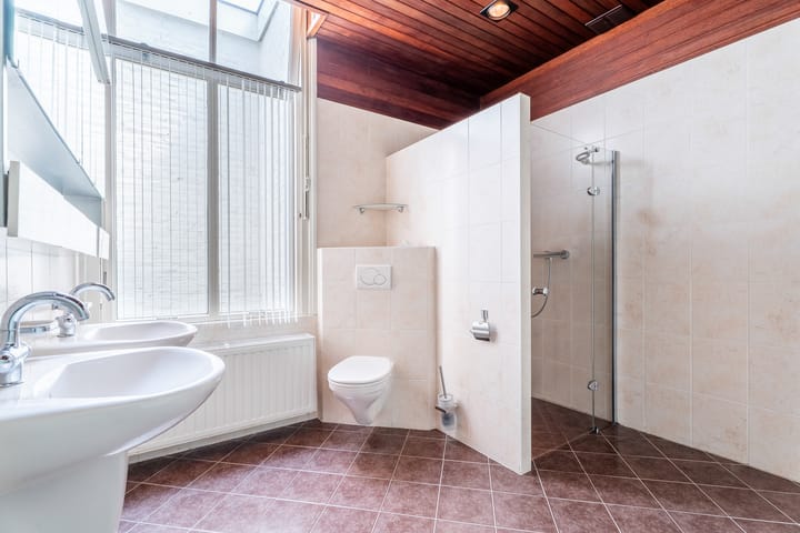 Foto 11 van Hasseltstraat 200