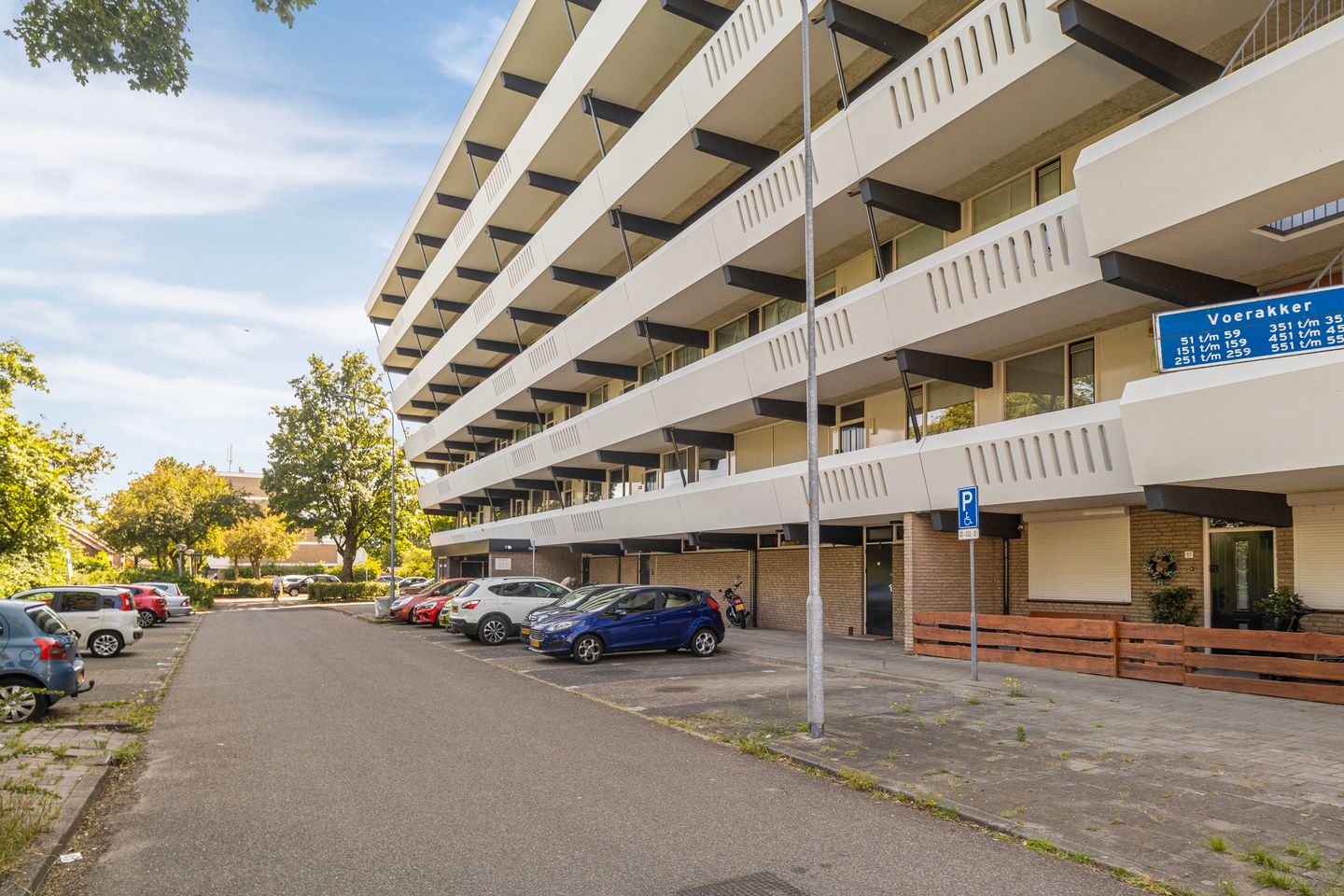 Foto 25 van Voerakker 555