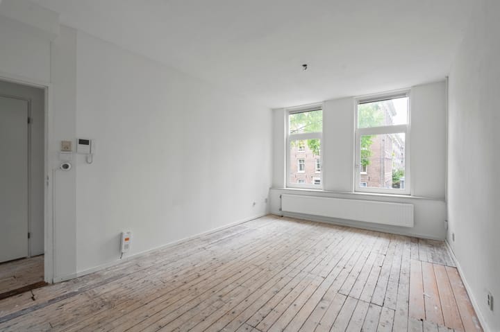 Foto 2 van Molukkenstraat 83-1