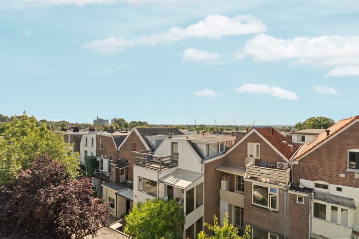 Foto 27 van St. Antonielaan 217