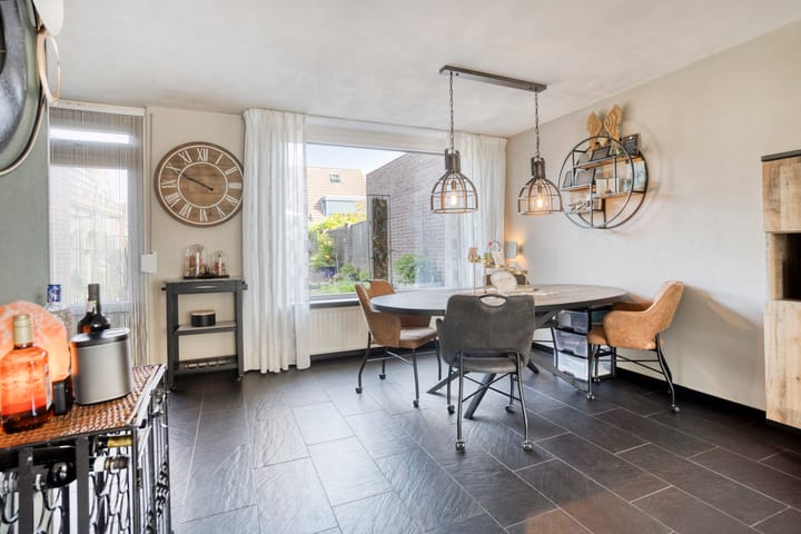 Photo 10 of Hageldor 17