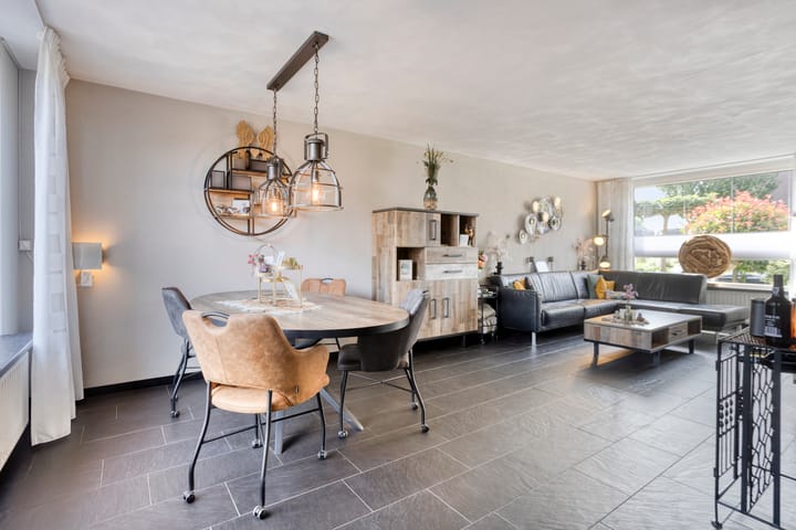 Photo 11 of Hageldor 17