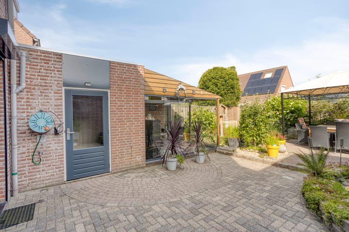 Photo 28 of Hageldor 17