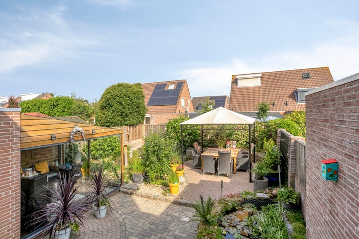 Photo 3 of Hageldor 17