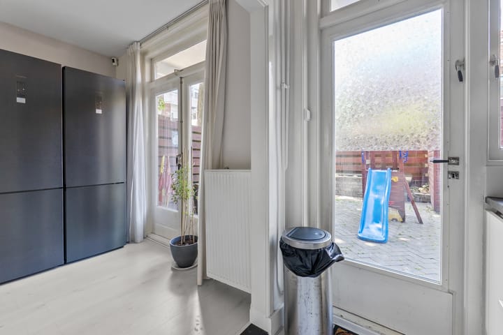 Foto 14 van Piet Paaltjensstraat 61