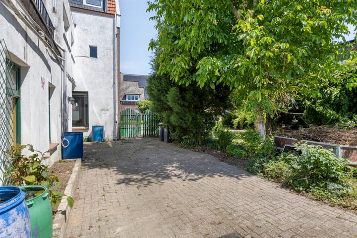 Foto 28 van Heistraat 8-C