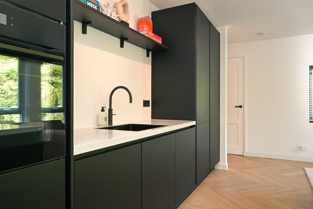 Photo 16 of Parkweg 17-A