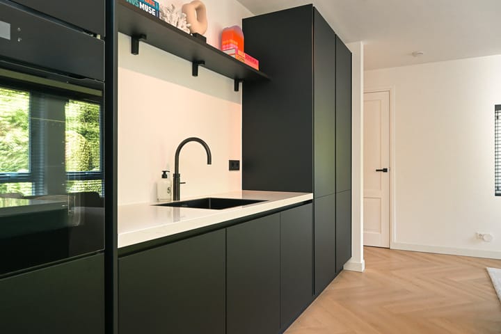 Foto 16 van Parkweg 17-A