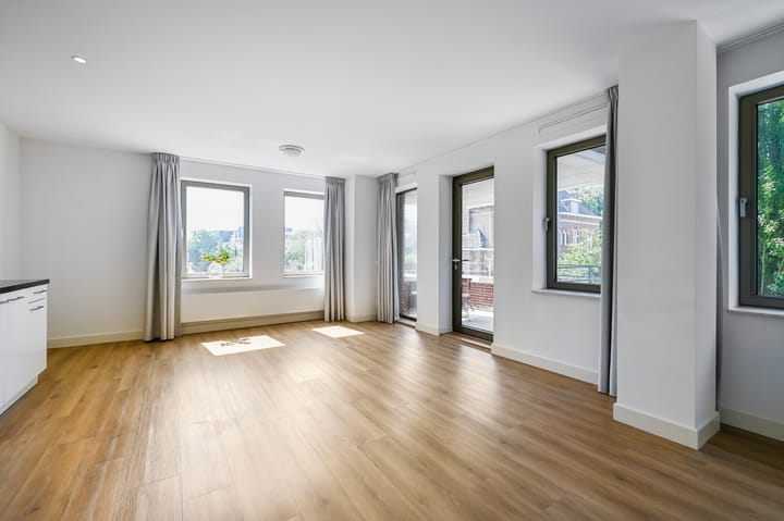 Foto 2 van Badhuisweg 11-J