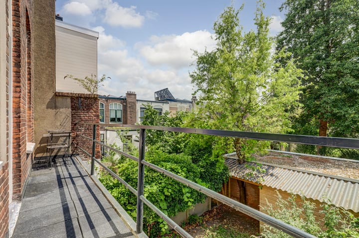 Foto 15 van de Ruyterstraat 207