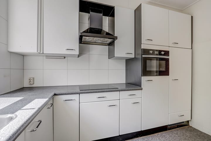 Foto 18 van de Ruyterstraat 207