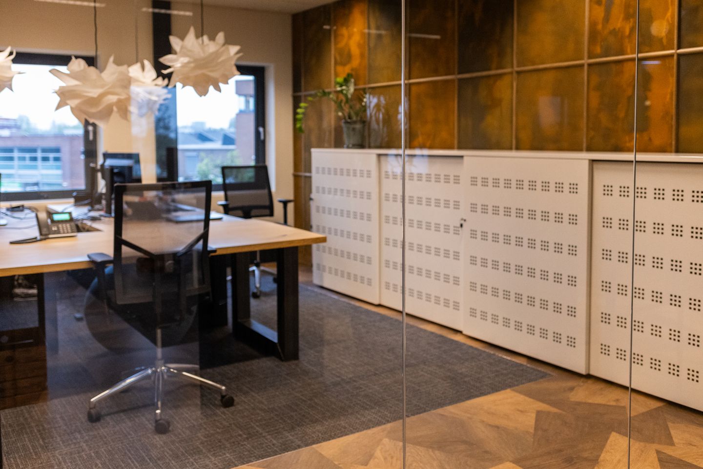 View photo 2 of Zuidelijk Halfrond 5