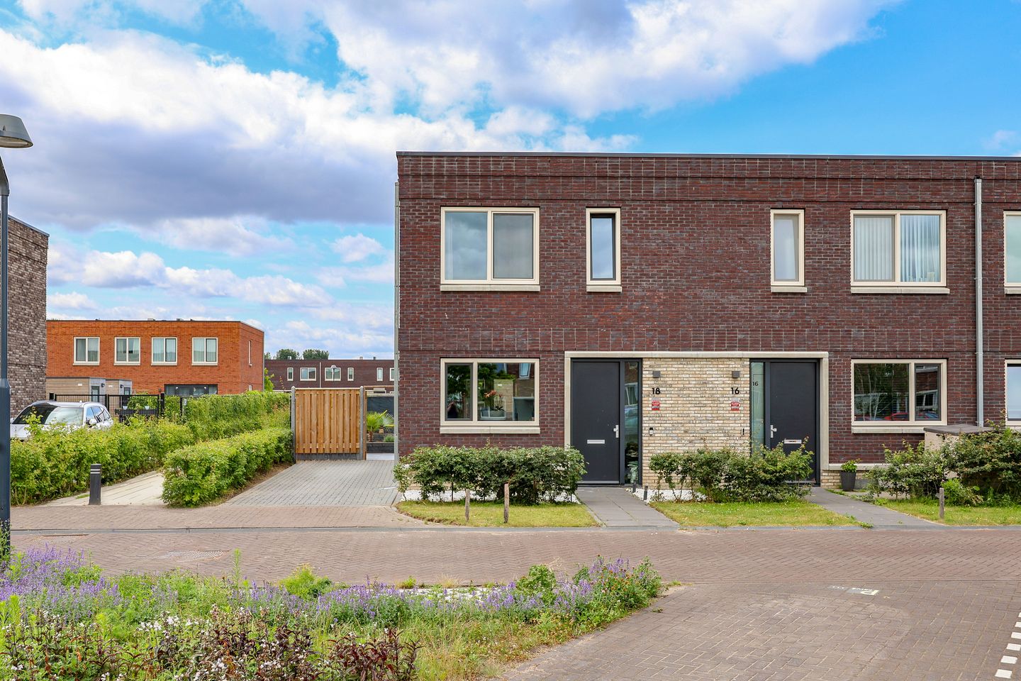 Foto 1 van Charlotta Frölichhof 18