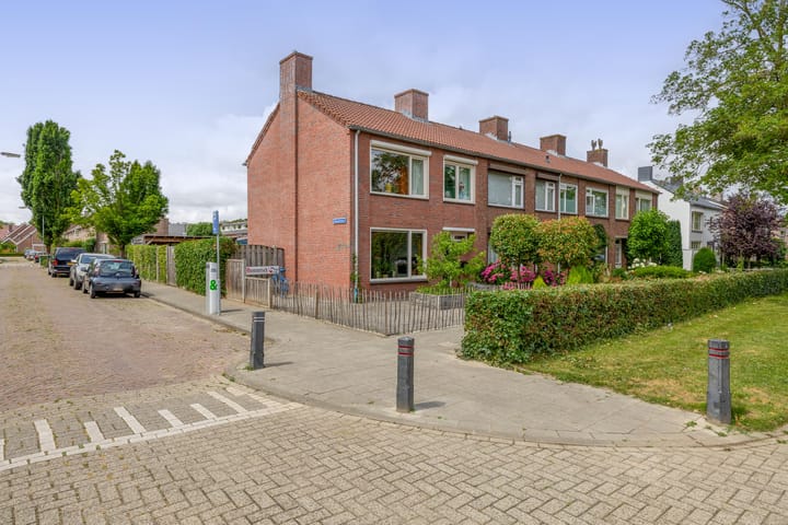 Foto 8 van Arembergstraat 47