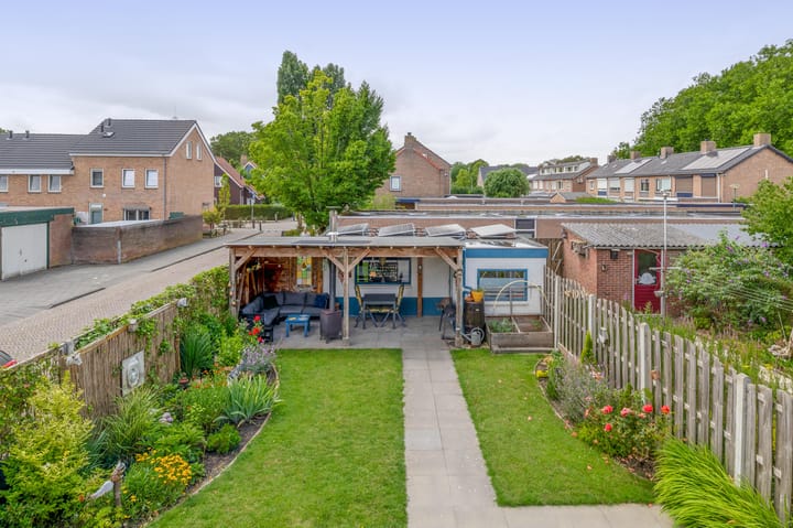 Foto 24 van Arembergstraat 47