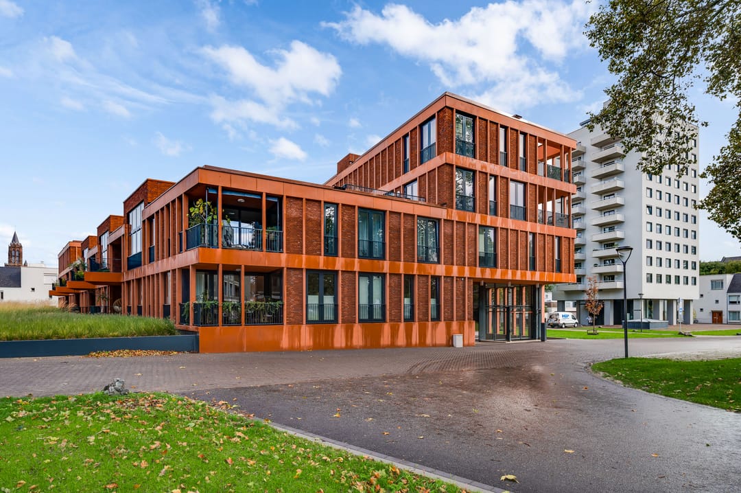 Foto 11 van Parkeerplaats Merkatplantsoen/Polverpark