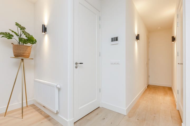 Photo 13 of Lange Kerkstraat 24-A