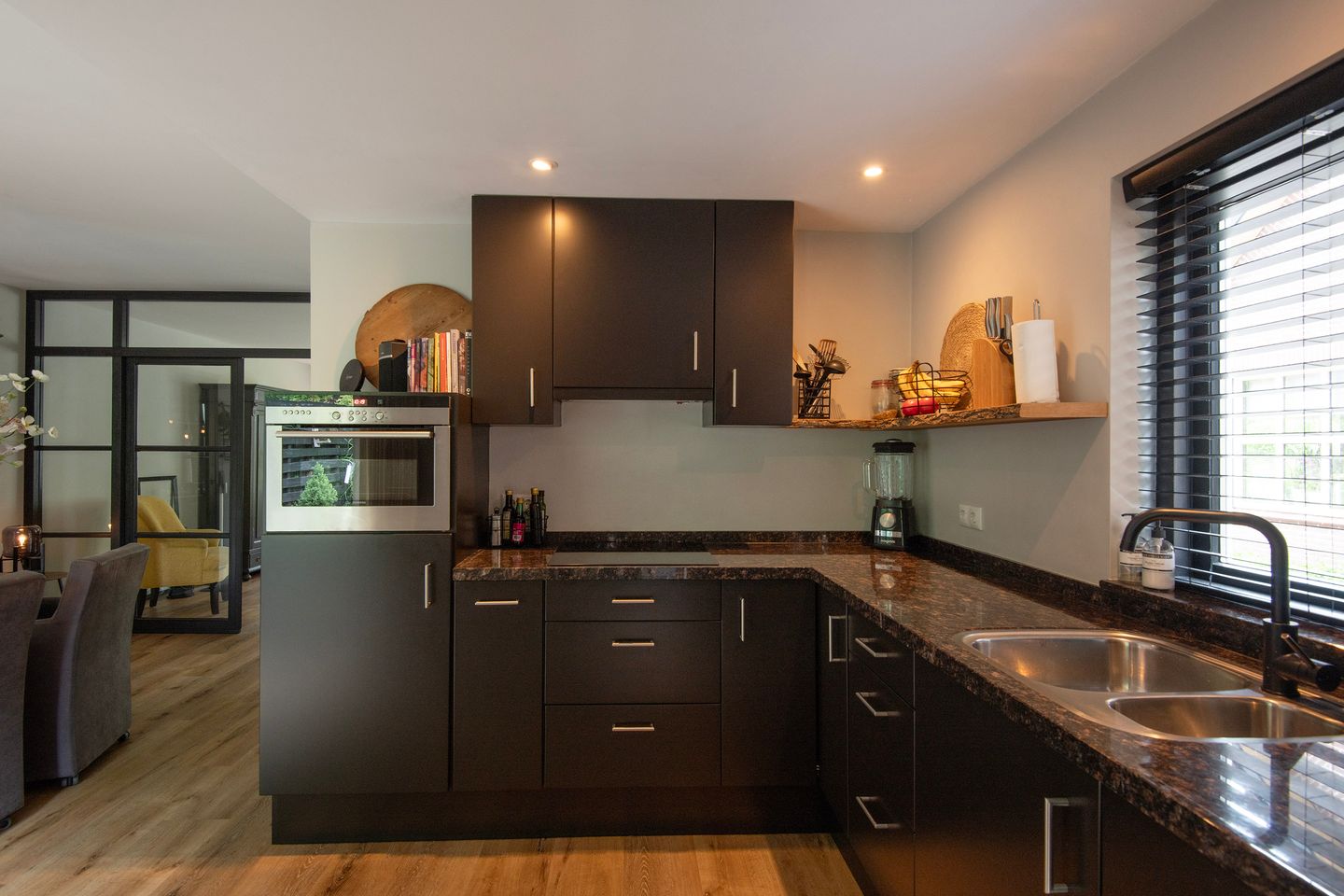 Photo 10 of Hoofdlaan 20