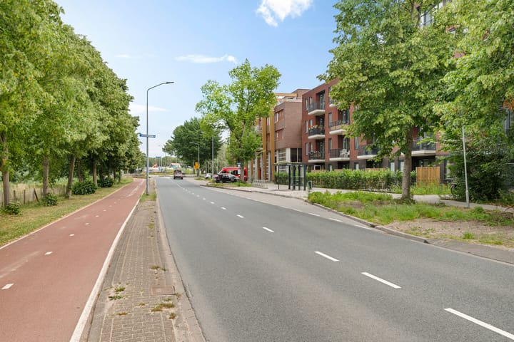 Foto 5 van Bernhardlaan 50