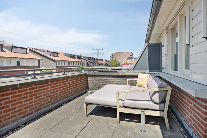 Foto 19 van Bernard Canterstraat 23