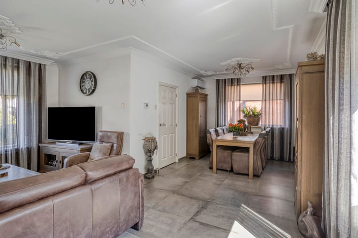 Foto 7 van Korenbloemstraat 8