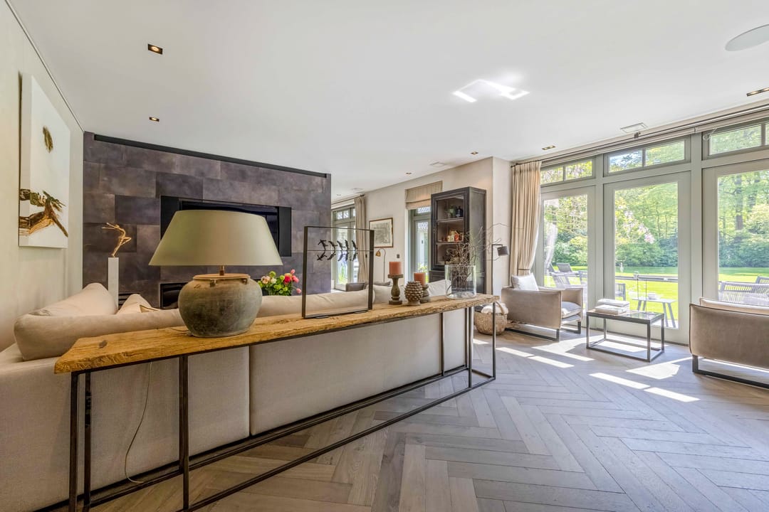 Photo 11 of Anton Mauvelaan 1