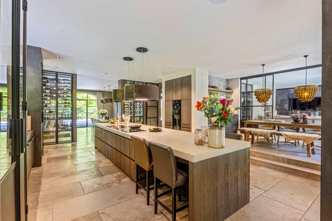 Photo 17 of Anton Mauvelaan 1