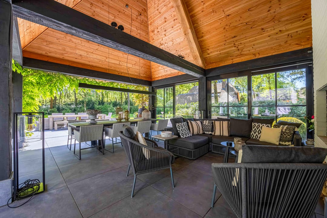 Photo 56 of Anton Mauvelaan 1