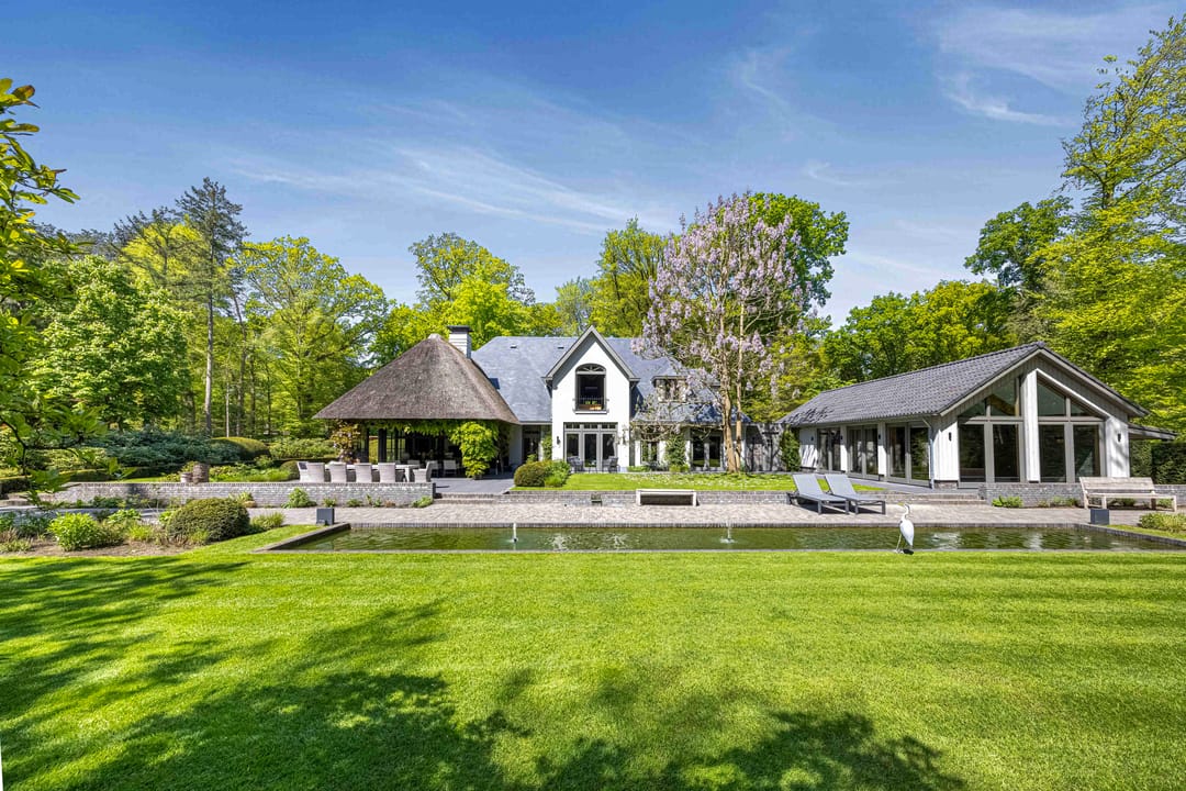 Photo 61 of Anton Mauvelaan 1