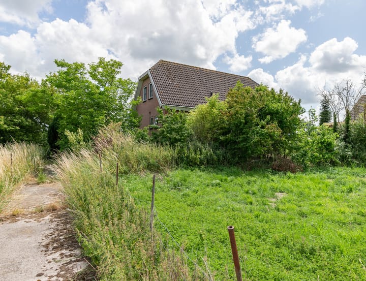 Photo 39 of Jaagpad 18-B