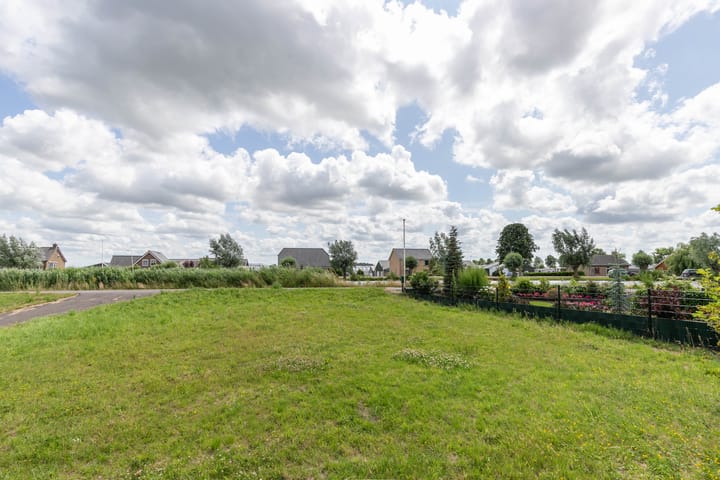 Photo 43 of Jaagpad 18-B