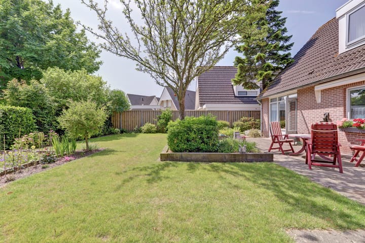 Foto 35 van Strandloperstraat 36