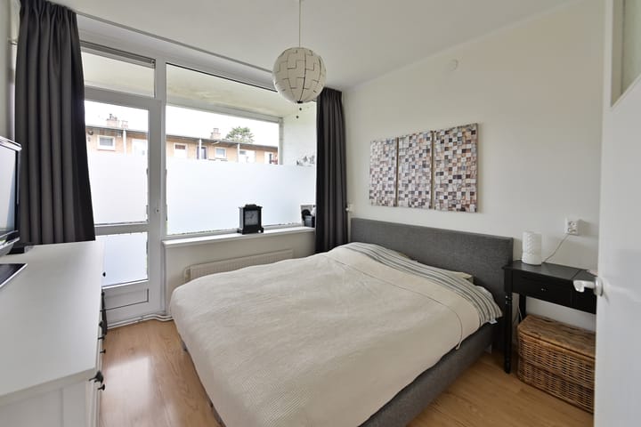 Photo 7 of C. Evertsenstraat 111