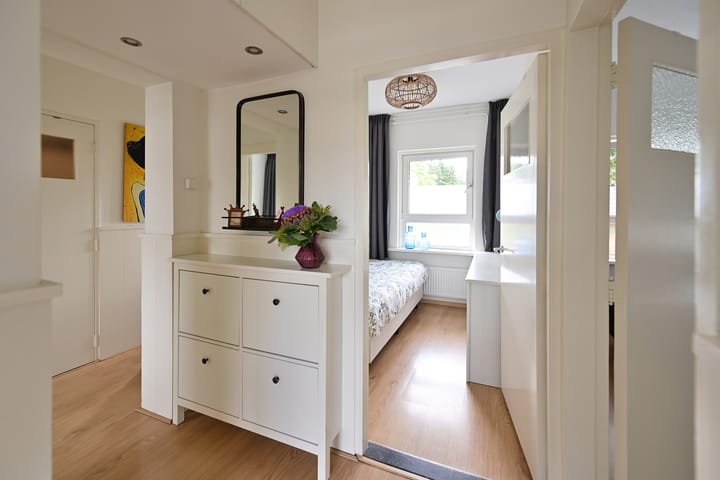 Photo 10 of C. Evertsenstraat 111