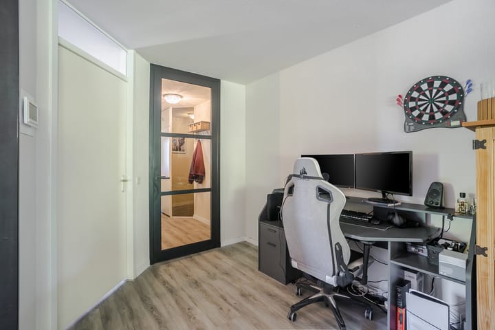 Foto 23 van James Stewartstraat 62