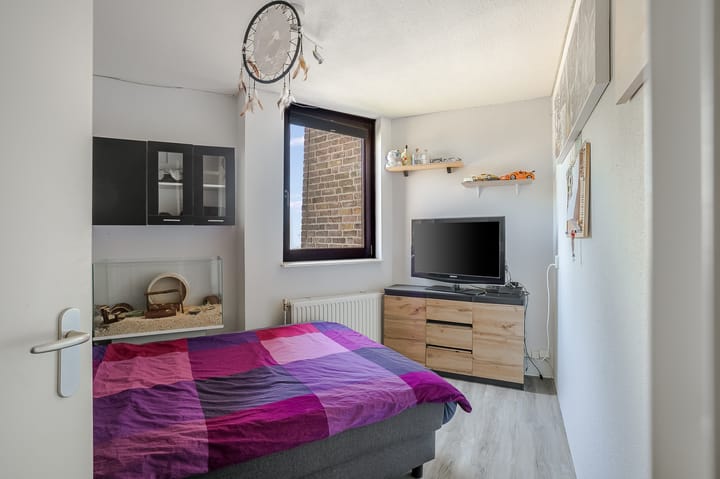 Foto 34 van James Stewartstraat 62