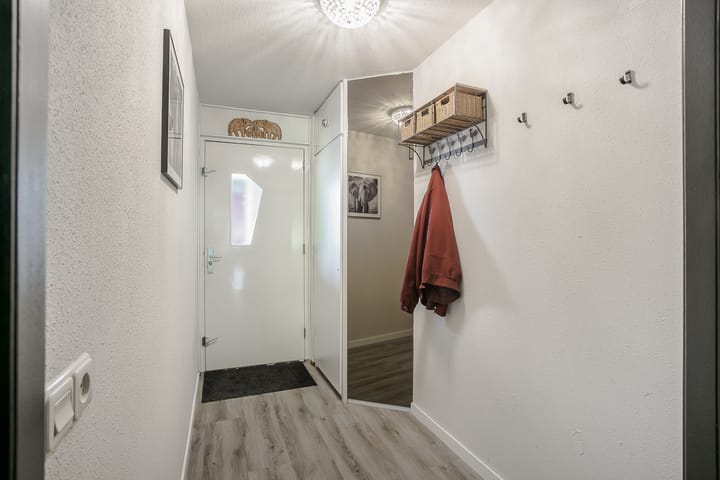 Foto 35 van James Stewartstraat 62