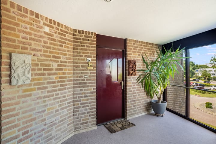 Foto 37 van James Stewartstraat 62