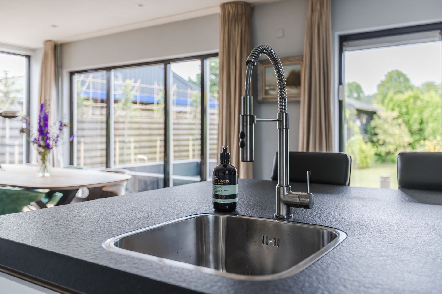 Foto 20 van Voorweg 85