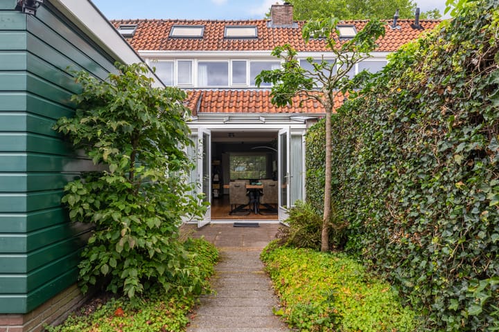 Foto 20 van Pluvierenlaan 9