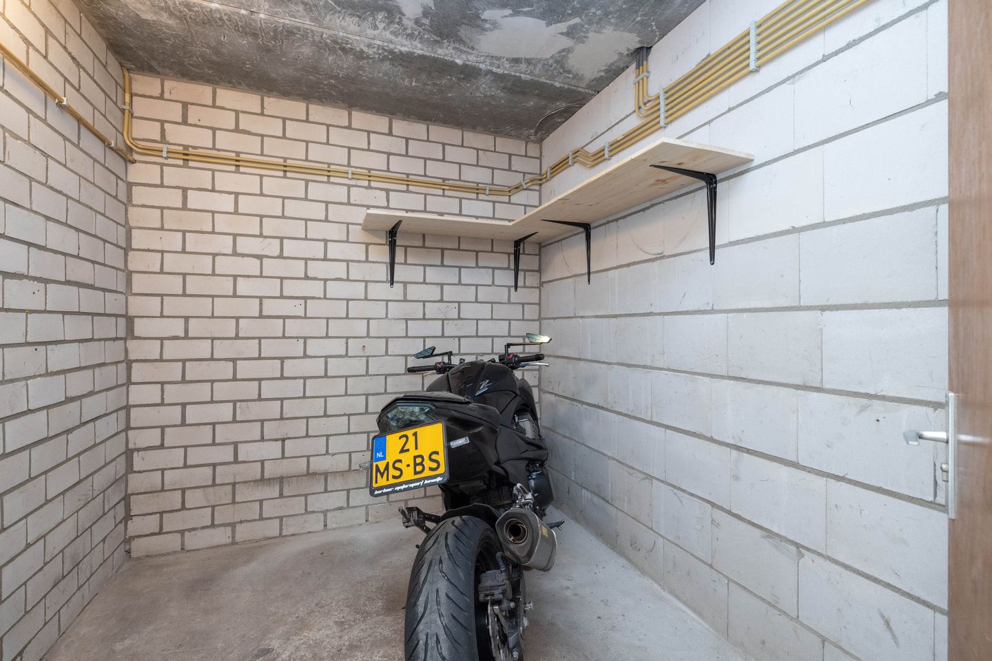 Photo 25 of Dinant Dijkhuisstraat 40