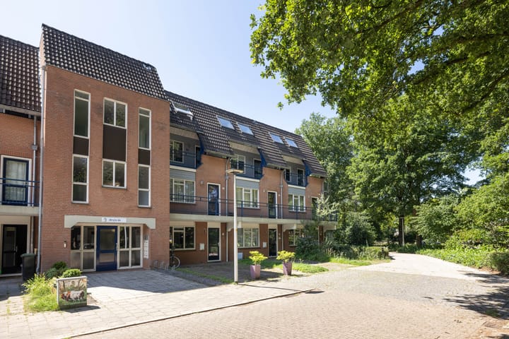 Foto 28 van Dinant Dijkhuisstraat 40